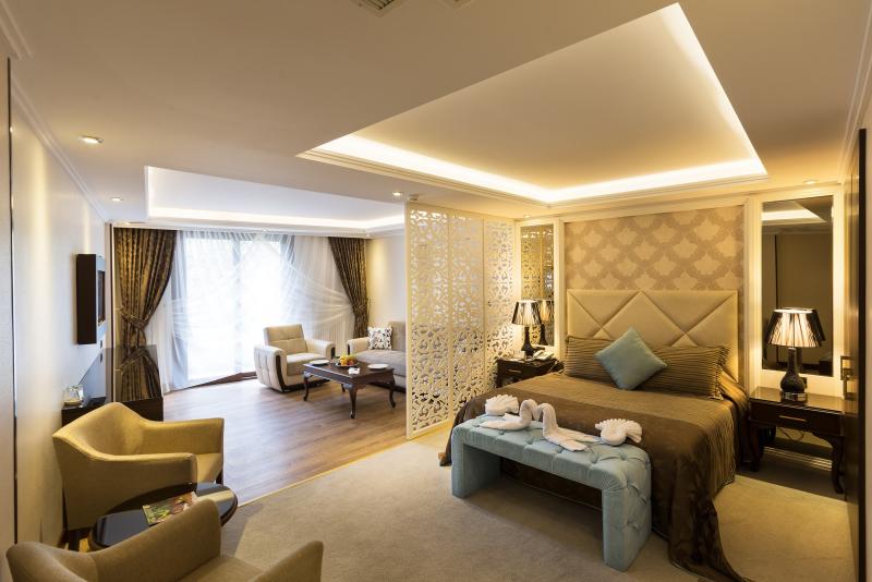 Suite,    , 