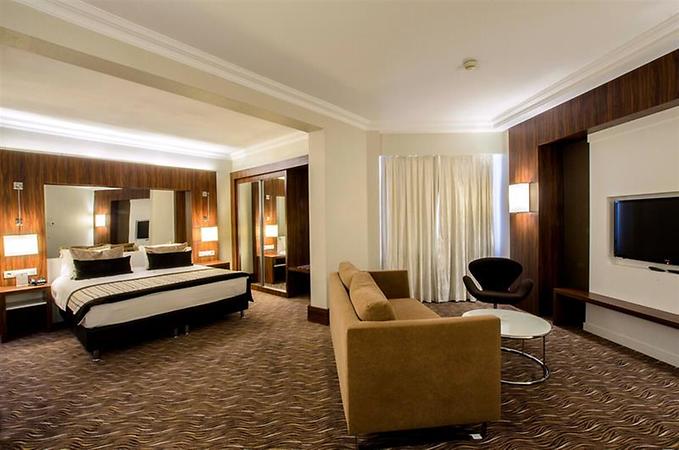 Prenses Suit - Yarım Pansiyon